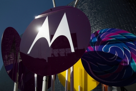 Lenovo признала провал Motorola Mobility