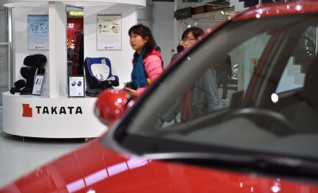Toyota отзывает 1,6 млн автомобилей из-за дефектных подушек безопасности