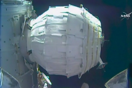 Первый в мире надувной космический модуль разложен успешно