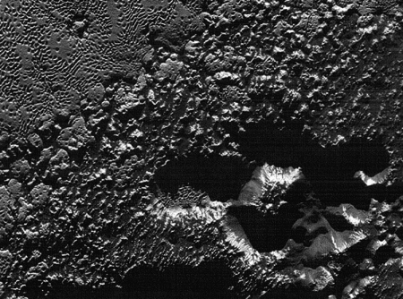 Фото дня: самое детальное изображение поверхности Плутона