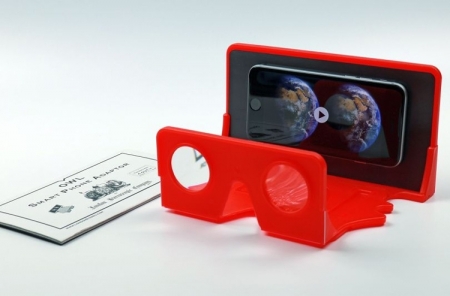 Гитарист Queen выпустил собственные VR-очки