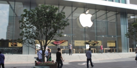 Apple откроет фирменные магазины в Индии благодаря изменению закона