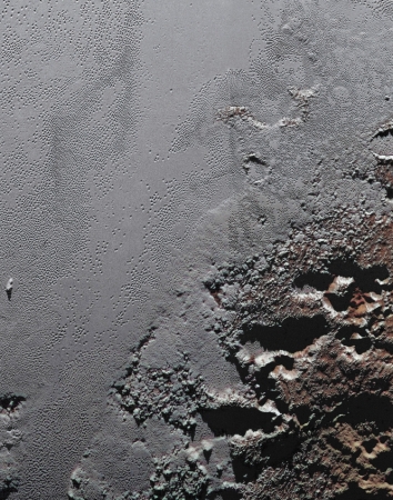 Фото дня: горная местность на Плутоне в высоком разрешении