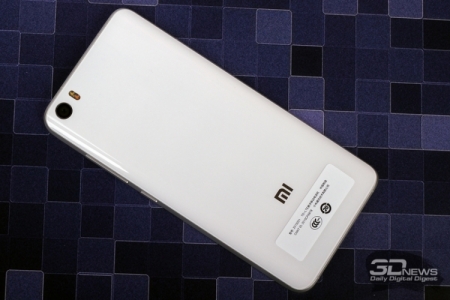 В России смартфон Xiaomi Mi5 обойдётся в 35 тысяч рублей