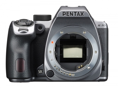 Дебют зеркального фотоаппарата Pentax K-70 с технологией Pixel Shift Resolution System