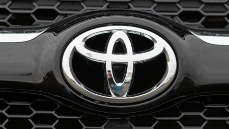 Toyota отзывает по всему миру более 1,4 млн автомобилей Prius и Lexus CT200h
