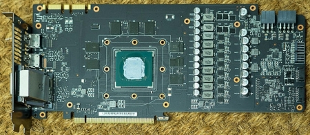 ASUS ROG Strix GeForce GTX 1070: детали конструкции и разгонный потенциал