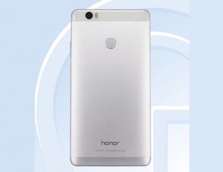 Huawei готовит массивный фаблет Honor V8 Max с 6,6