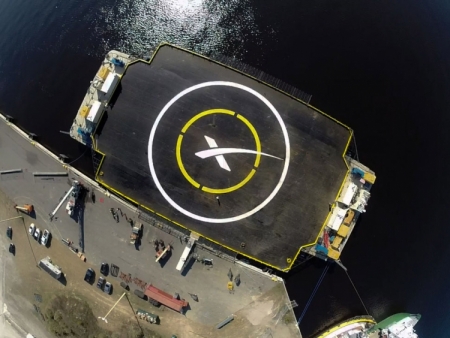 SpaceX определилась, какую ракету отправит в повторный полёт