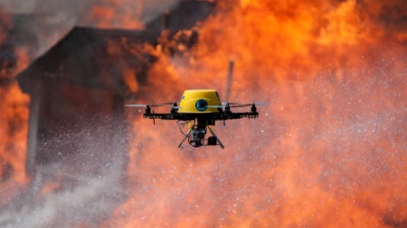 Теперь дроны DJI информируются о зонах работы пожарной авиации