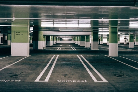 Huawei и China Unicom представили «умную» автомобильную парковку