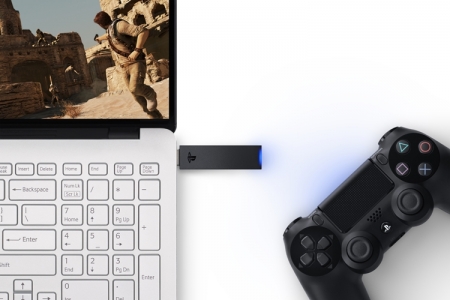 Sony представила адаптер для беспроводного подключения контроллера DualShock 4 к ПК