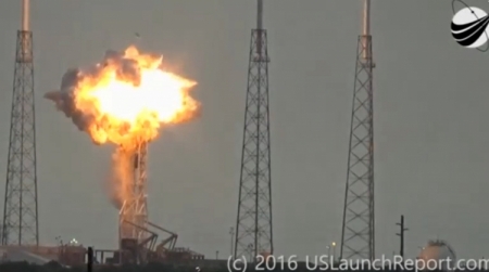 Владелец разрушенного спутника потребует у SpaceX компенсацию в размере $50 млн