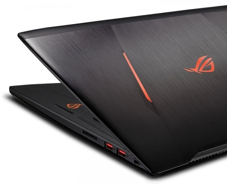 Ноутбук ASUS ROG Strix GL702VM поступил в продажу в двух версиях