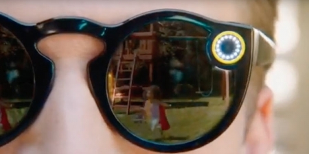 Snapchat представила умные очки за 0 и переименовалась в Snap