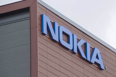 Главный по возвращению Nokia на рынок телефонов покидает компанию