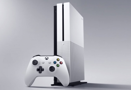 Xbox One S помогла Microsoft обойти Sony на рынке консолей