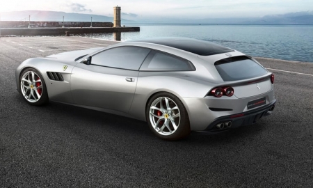 Ferrari GTC4Lusso T: четырёхместный суперкар с турбомотором V8