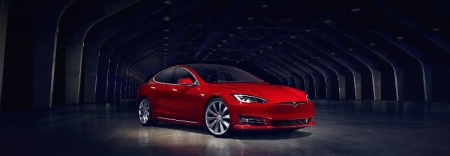 Видео дня: беспроводной взлом Tesla Model S