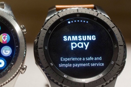Российские банки активно готовятся к запуску сервисов Apple Pay и Samsung Pay