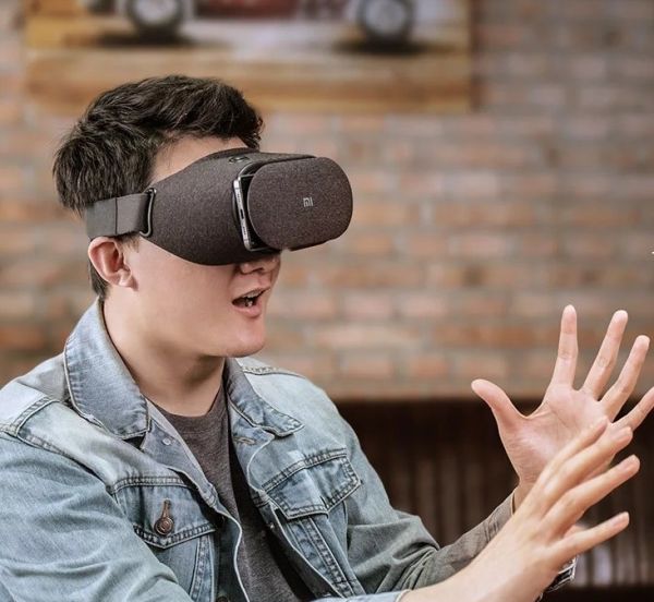 Xiaomi создала шлем виртуальной реальности Mi VR Play 2