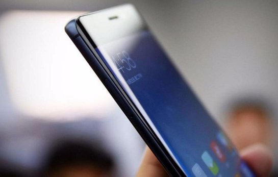 Xiaomi готовит к выпуску Mi Note 3