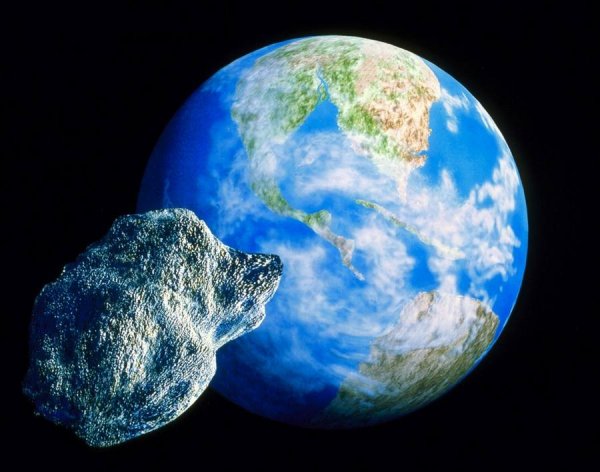 Ученые: Огромный астероид прилетит к Земле 11 июля