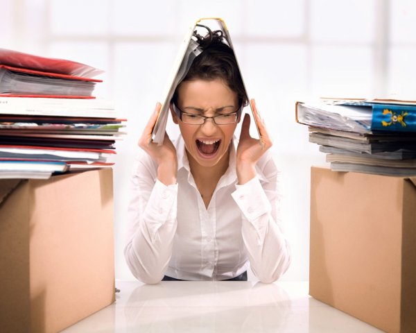 Ученые: Стрессы разрушают и старят мозг