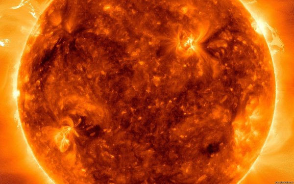 NASA опубликовало снимки коронарного выброса солнечной массы