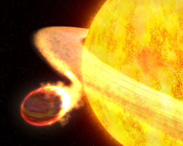 Ученые нашли звезду-пожиратель, питающуюся планетами-соседками