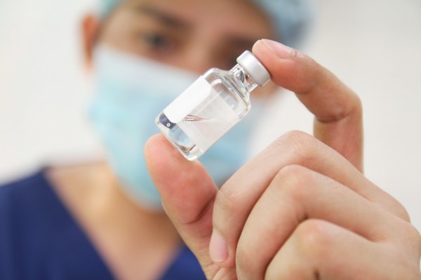 Ученые ДВФУ создали наночастицы для вакцин нового поколения
