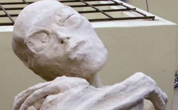Ученые спорят над происхождением найденных в Перу «инопланетных мумий»