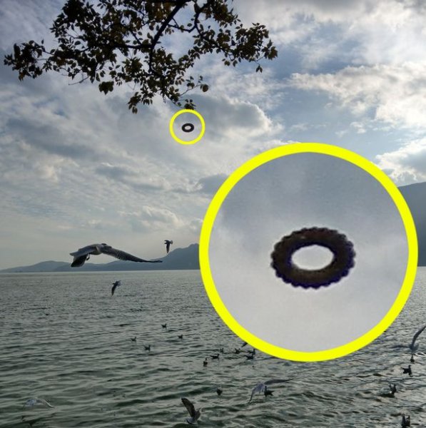 Mirror: В Китае турист зафиксировал НЛО в виде пончика
