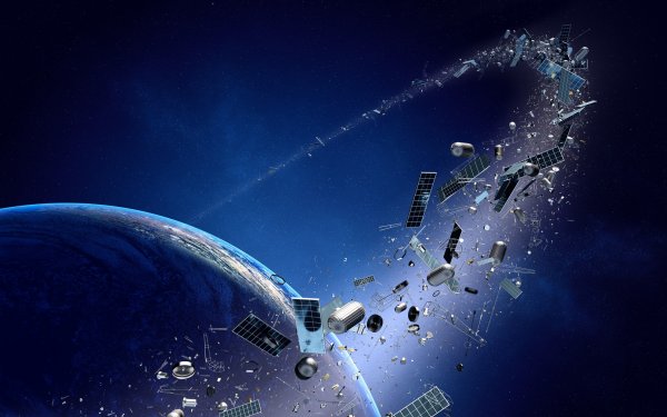 NASA: К 2037 году на Землю могут упасть 500 000 объектов космического мусора