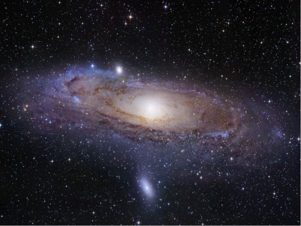 Астрономы: Первые галактики окружали скопления черной материи