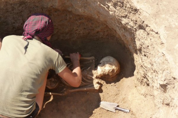 В Египте ученые обнаружили четыре древних нетронутых детских захоронений