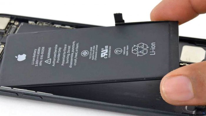 Замена аккумуляторной батареи на Айфон